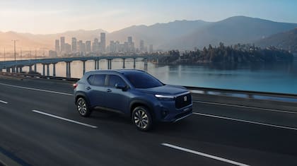 Incorpora seis airbags y el paquete de asistencias a la conducción Honda SENSING