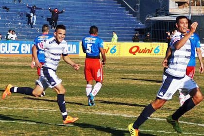 Independiente Rivadavia derrotó a Los Andes