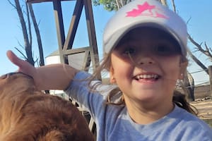 La niña que sorprende por su habilidad para elegir vacas en los remates y ya piensa en tener su propio campo