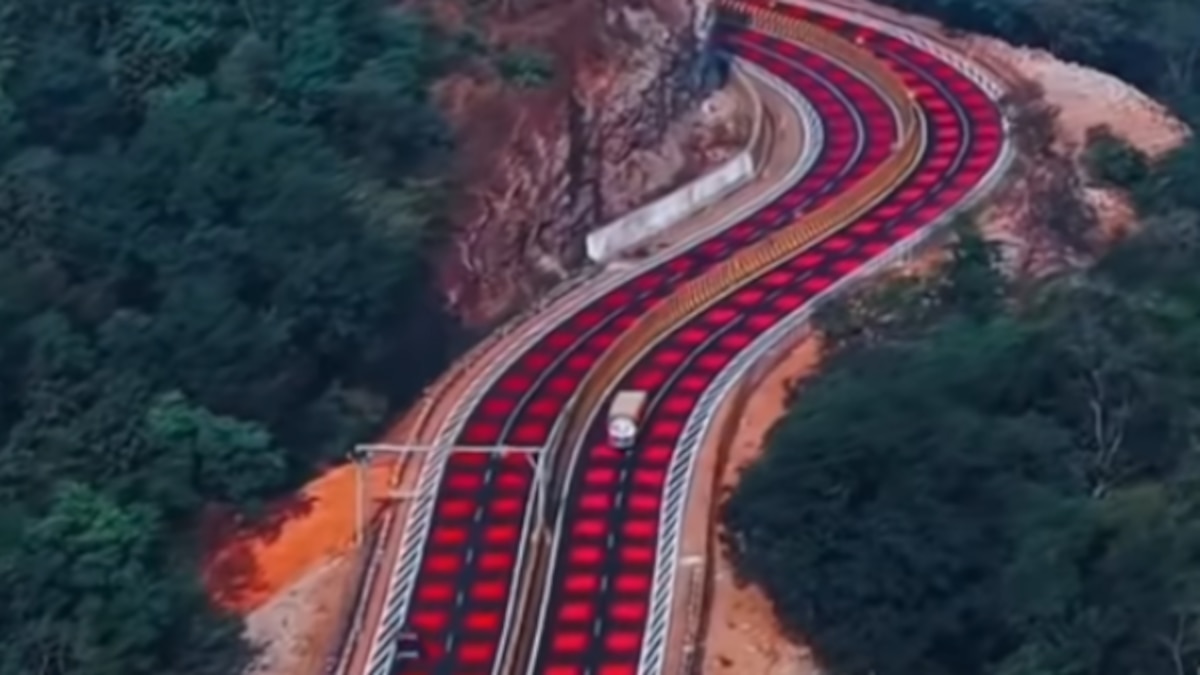 A razão incomum pela qual um país decidiu pintar suas rodovias de vermelho