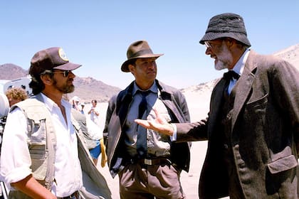 Indiana Jones y la última cruzada, durante una pausa en el rodaje