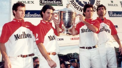 Indios Chapaleufú, campeón del Abierto en 1995: Horacio, con sus hermanos Bautista, Marcos y Gonzalo