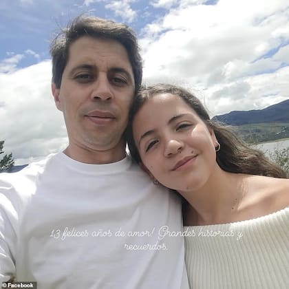 Inés de Bedout junto a su padre, Juan de Bedout. Fuente: X