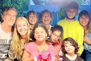 Inés Estevez y Fabián Vena se unieron -y con sus parejas- para el cumpleaños de su hija, Vida