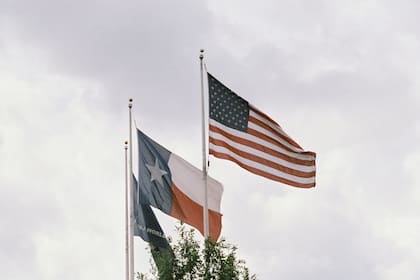 Influencers demócratas crean estrategias para ganar el voto latino en Texas