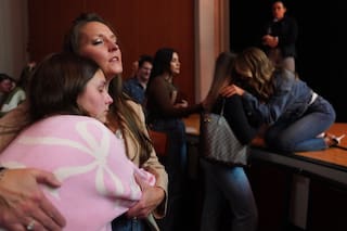 Influencers enseñan cristianismo en línea, y los jóvenes los escuchan