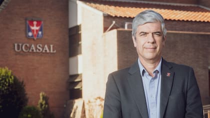 Ing. Gallo Cornejo, rector de UCASAL