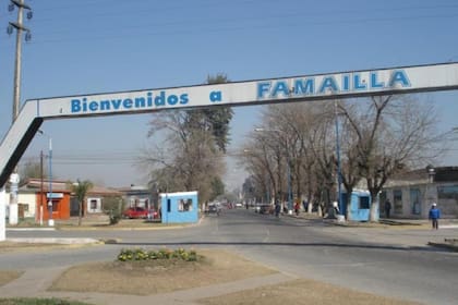 Ingreso a Famaillá, en Tucumán, escenario de un grave caso de violencia de género ante el cual una jueza dictó un fallo inédito