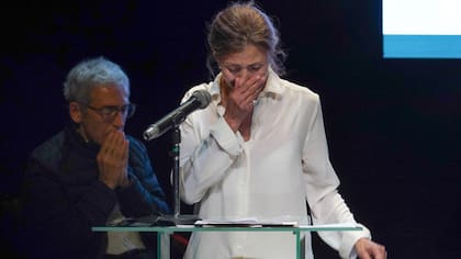 Íngrid Betancourt, al participar en la Comisión de la Verdad colombiana