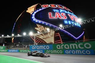 Inicio difícil en F1 en Las Vegas, esperan ajustar para ser evento clave en el calendario