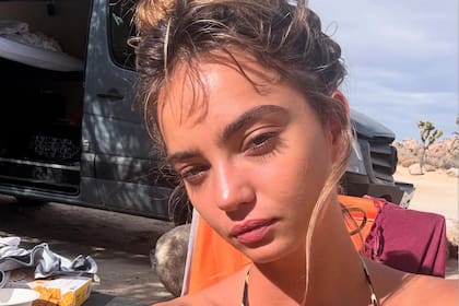 Inka Williams tiene 25 años, casi veinte menos que el actor