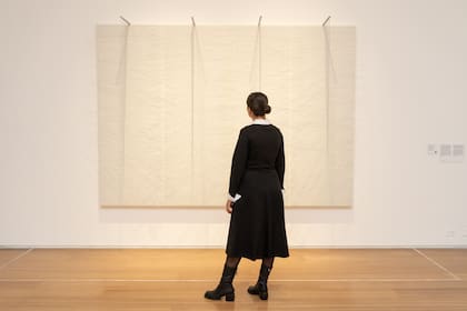 "Inmateriales en muro blanco" (1976), de Jesús Rafael Soto