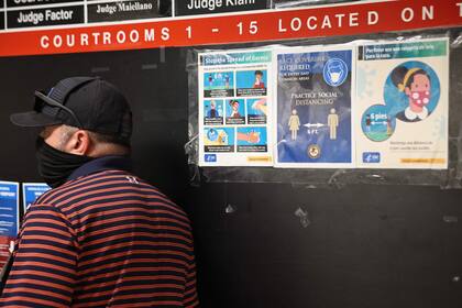 Inmigrantes deben conocer si tienen un caso en corte y cuál es su estatus legal