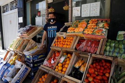 Una verdulería, como otros comercios en Villa Sarmiento, fue reiterado blanco de ladrones