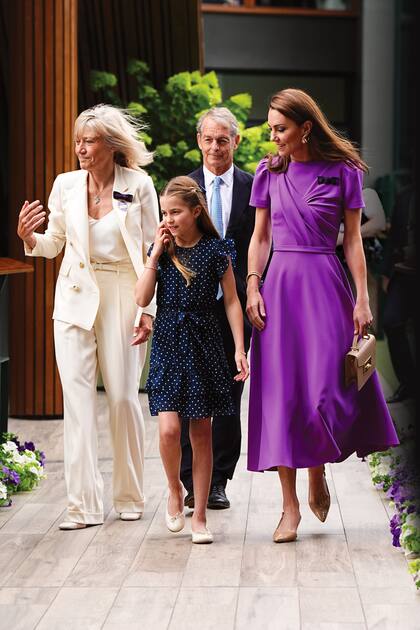 Inseparabes. A sus 9 años, la princesa Charlotte se convirtió en una gran compañera para su mamá.