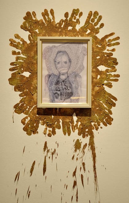 Instalación de Marcelo Pombo con dibujo de Claudia del Río en el Museo Castagnino+macro de Rosario