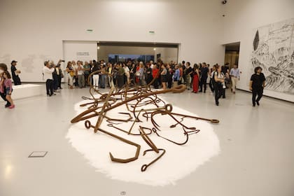 Instalación de Matías Duville