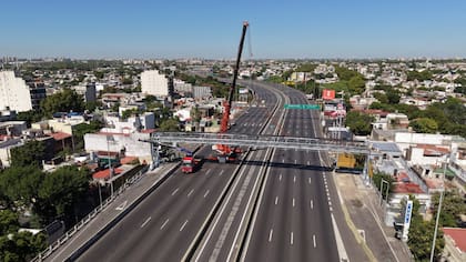 Instalación de peajes sin barreras en las autopistas Perito Moreno y 25 de Mayo