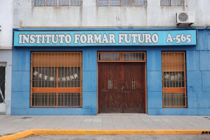 Instituto Formar Futuro, cerrado definitivamente y sin aviso luego de cobrar las matrículas a los padres para el 2026