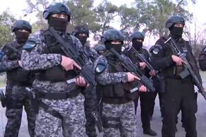 Integrantes de la nueva unidad de capturas de Santa Fe