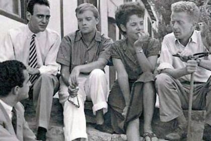 Intelectuales y escritores españoles, estadounidenses y británicos en Tánger, Marruecos: Emilio Sanz de Soto, Pepe Carleton, Truman Capote, Jane y Paul Bowles