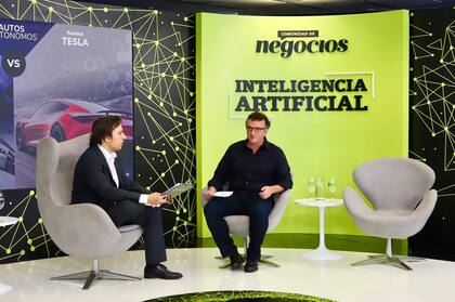 Martín Migoya, CEO de Globant, es entrevistado por José Del Rio, secretario general de Redacción de LA NACION