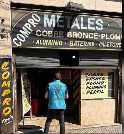 Intensificaron las inspecciones en chatarrerías ubicas en el barrio de Constitución