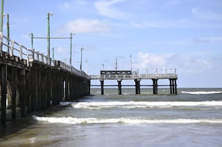 Intensa búsqueda de un hombre de 41 años que desapareció tras ingresar al mar
