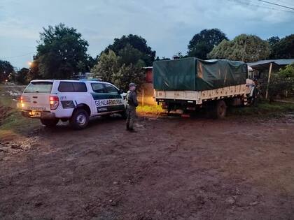 Intentaba huir en un camión cargado con más de ocho toneladas de marihuana