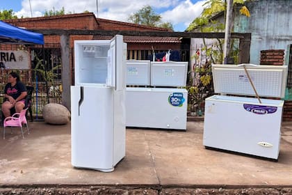 Intentan secar los electrodomésticos al sol