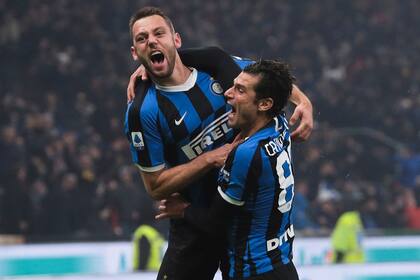 Inter y su euforia por dar vuelta el partido en Milán