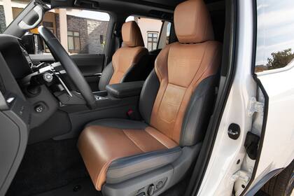 Interior para un auto que compite en el segmento más alto