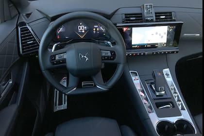 Interior amplio, cómodo y con materiales de gran calidad