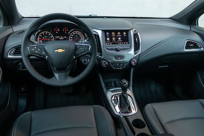 Interior del Chevrolet Cruze Midnight