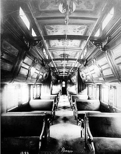Interior el vagón Pioneer (1891)