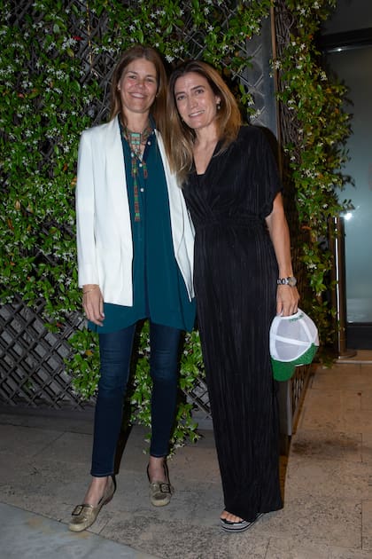 Íntimas amigas, Mora Peralta Ramos y Camila Cambiaso estuvieron atentas a que todo saliera a la perfección.