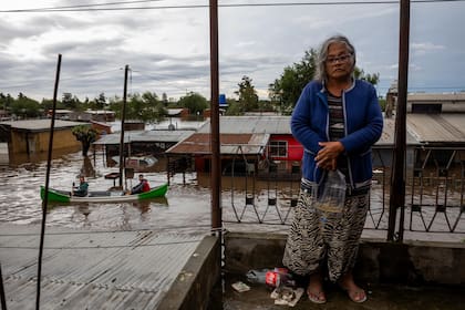 Inundación en el barrio San Cayetano en el límite entre Zárate y Campana