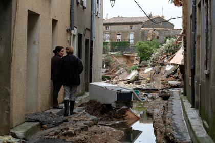 Las calle terminaron como ríos de escombros y basura