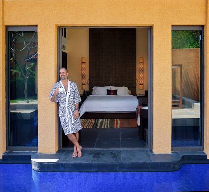 “Invertí mis ahorros, me dijeron muchos no pero yo sabía que eso era lo que quería para mi vida: vivir en hoteles de lujo”, cuenta Toscani