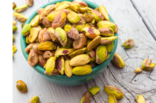 Este es el fruto seco ideal para mejorar la salud cardiovascular, metabólica y de los ojos