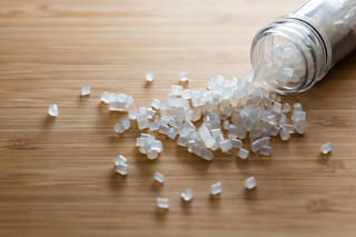 Cómo una bacteria marplatense que recuerda al Titanic podría permitir fabricar bioplásticos a gran escala