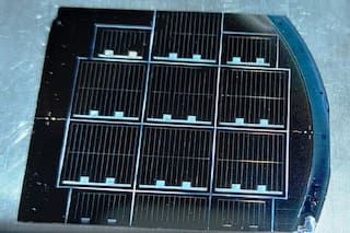 Crearon la primera celda solar espacial de fabricación nacional