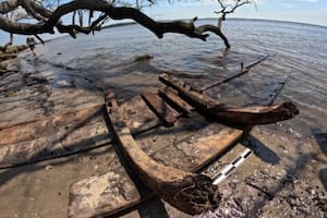Investigadores de la Universidad del Este de Carolina hallan posibles restos del barco corsario español La Fortuna, hundido en 1748 en el río Cape Fear