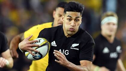 Ioane en acción frente a los Wallabies: imparable