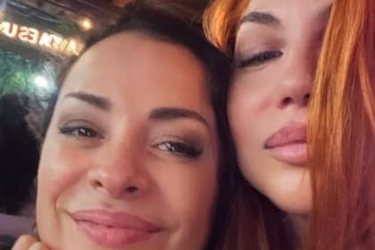 Ioja, representante y amiga de Lourdes de Bandana