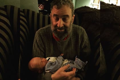 Ira conoció a su nieto, pero sabía que nunca llegaría a verlo crecer