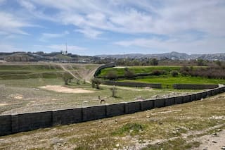 Iraníes que huyen de ciudades atacadas buscan refugio en el campo