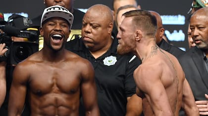 Ironía y bromas en el pesaje de Mayweather vs. McGregor