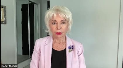Isabel Allende en la rueda de prensa virtual de la presentación de su último libro "La palabra mágica. Una vida escrita"