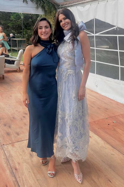 Isabel junto a Juana, la hija
de Urtubey